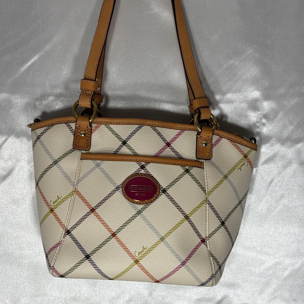 Coach Signiture Plaid Shoulder Bag